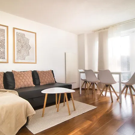 Namastay Apartment *